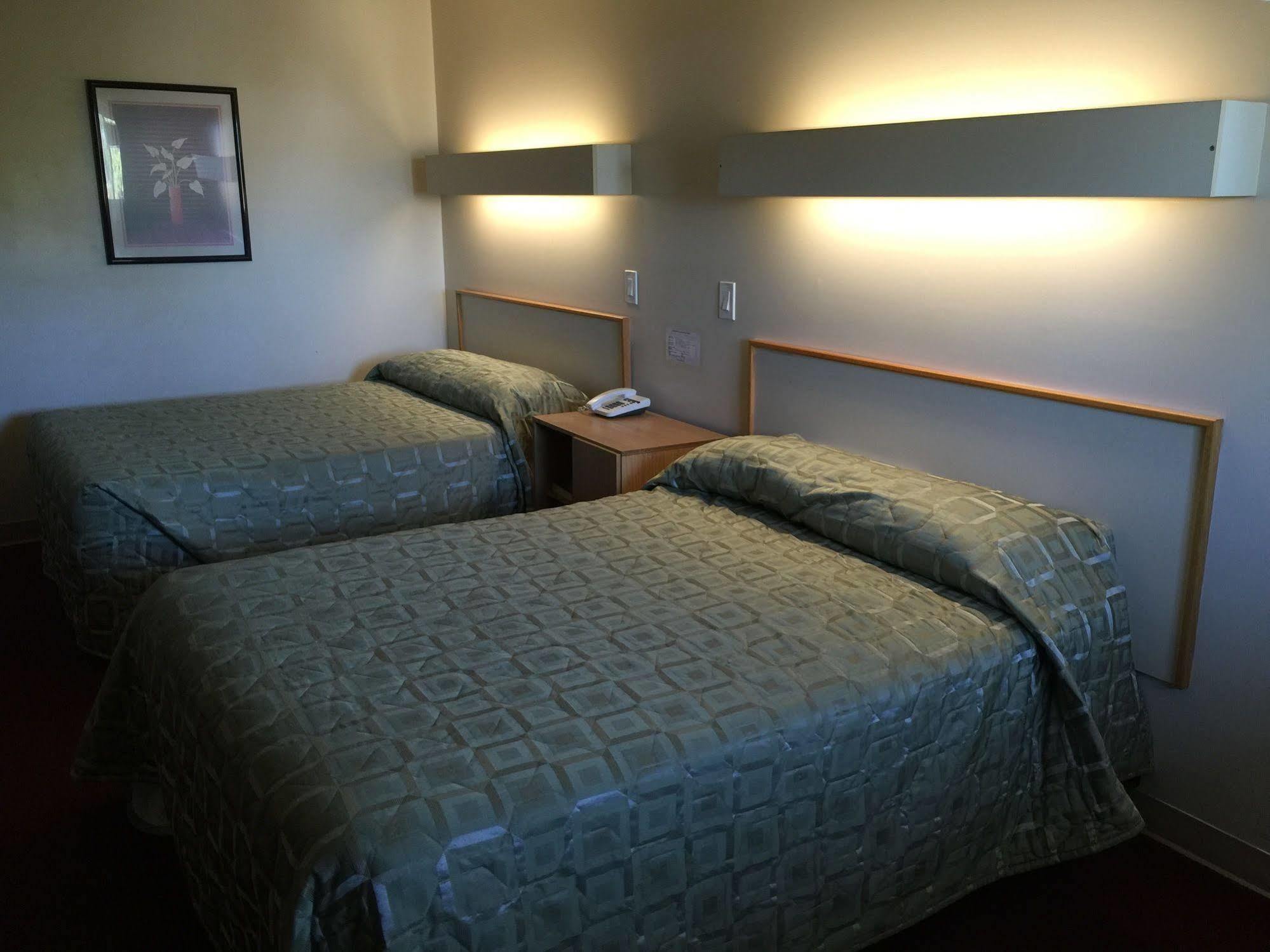 Voyageur Motel Thunder Bay Kültér fotó
