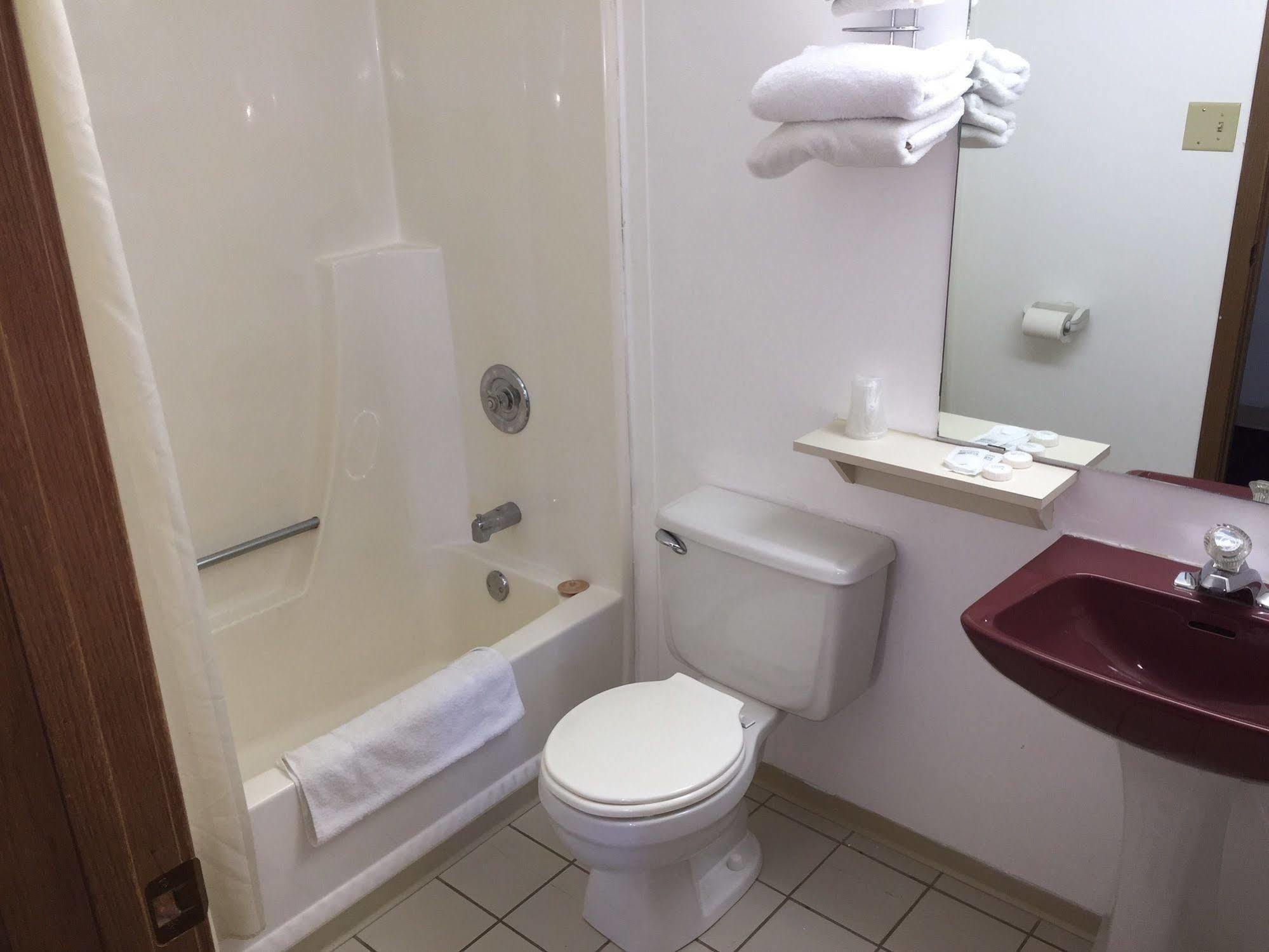 Voyageur Motel Thunder Bay Kültér fotó