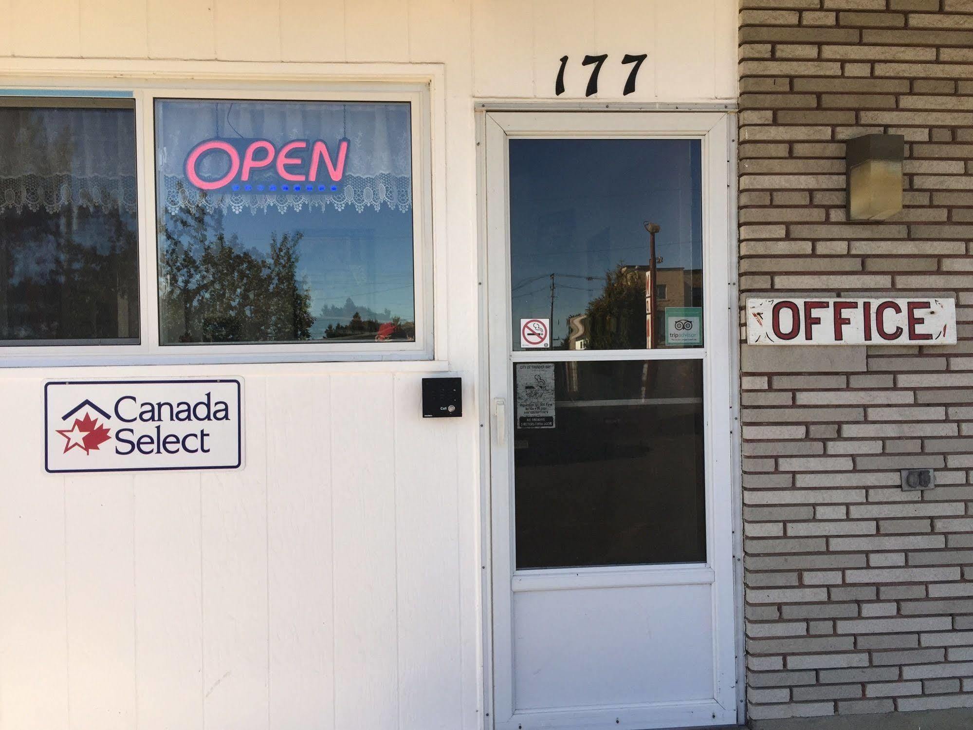 Voyageur Motel Thunder Bay Kültér fotó