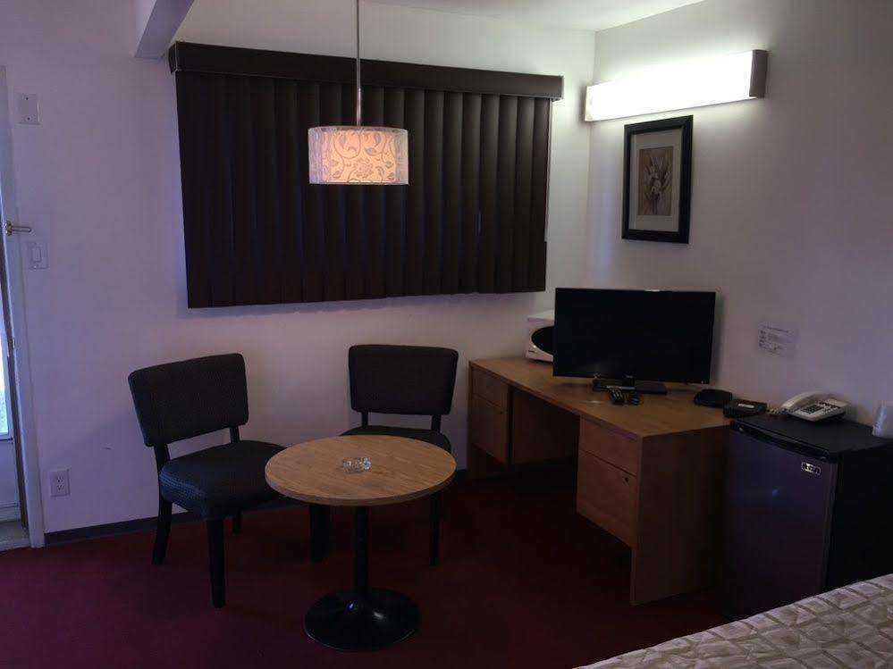 Voyageur Motel Thunder Bay Kültér fotó