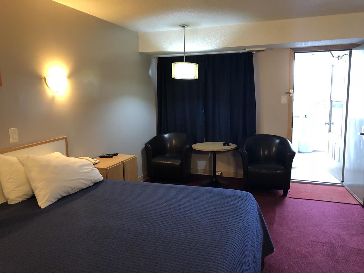 Voyageur Motel Thunder Bay Kültér fotó