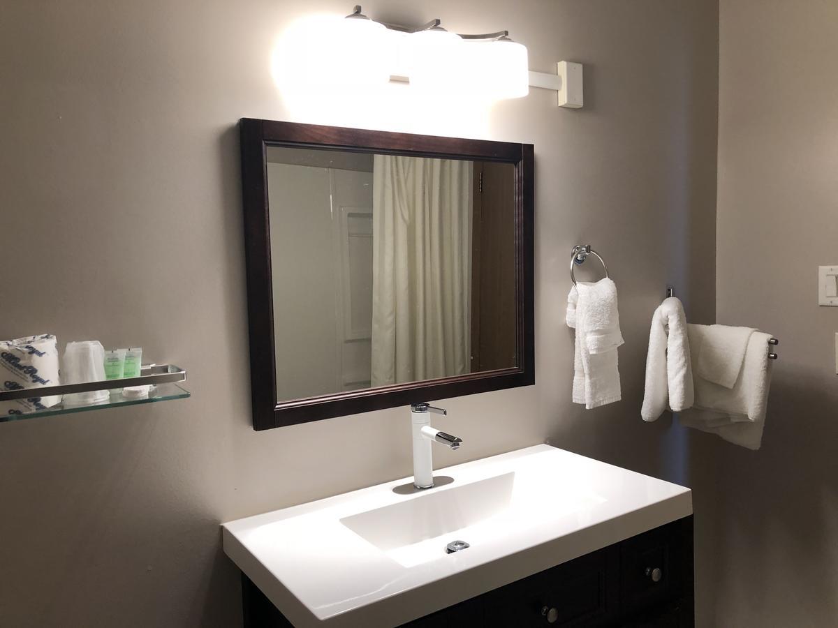 Voyageur Motel Thunder Bay Kültér fotó