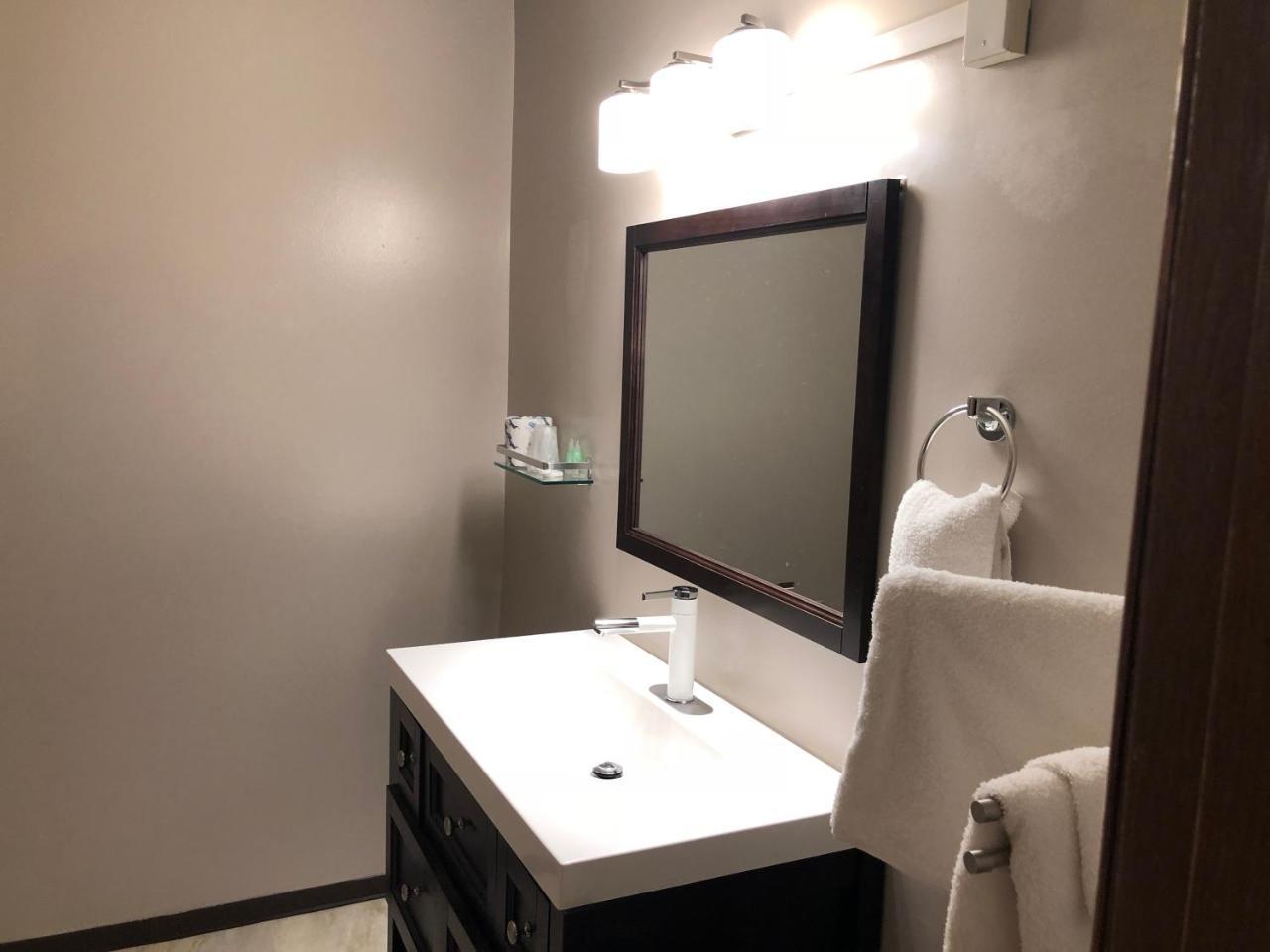 Voyageur Motel Thunder Bay Kültér fotó
